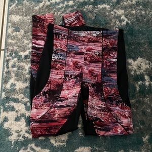 Lululemon leggings size 6 like new high waisted
